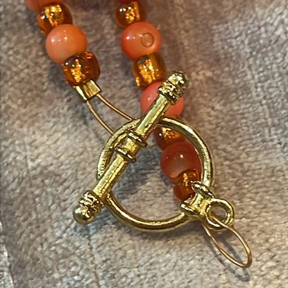 Vintage Tangerine Orange & Gold Pendant Necklace - Picture 3 of 9